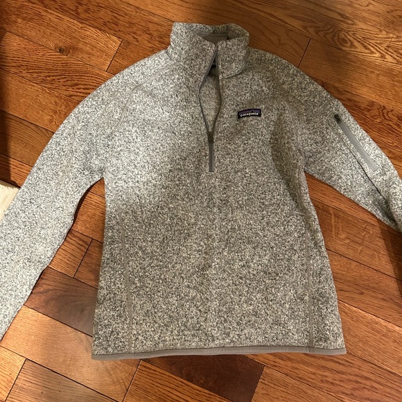 Patagonia Tops - Patagonia Heathered Gray Fleece Pullover 1/4 zip
